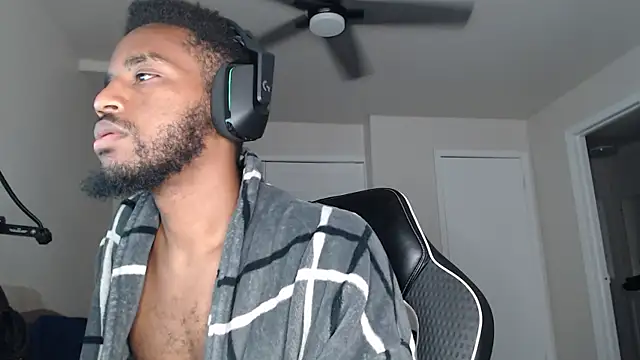 ChrisVacher online show from September 21, 2025, 9:42 pm