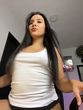 Mavie roses online show from November 5, 2025, 12:03 am