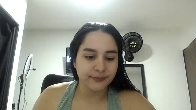 Mavie roses online show from October 12, 2025, 11:06 pm