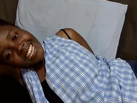 Snapshot of Sweet_ebony20 chatting on April 26, 2026, 7:11 pm Sweet ebony20 online show from April 26, 2026, 7:11 pm