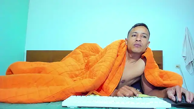 Maik James online show from April 5, 2026, 9:49 am