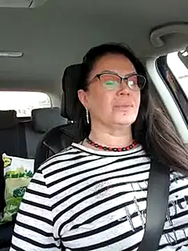 x  KHALEESI  x online show from March 8, 2025, 3:13 pm