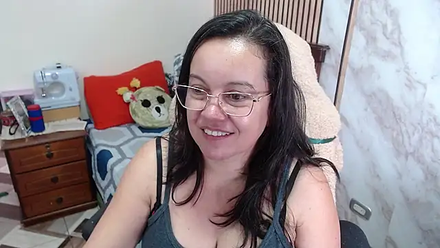 Sonialorens  online show from January 31, 2026, 7:12 pm