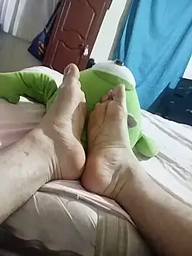 starplss online show from October 28, 2025, 2:45 am