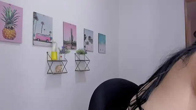 Snapshot of Emma_lean chatting on February 8, 2026, 4:05 pm Emma lean online show from February 8, 2026, 4:05 pm