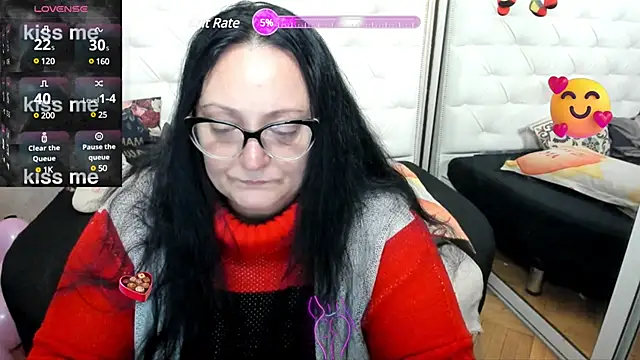 Snapshot of lady_lauren chatting on February 19, 2025, 6:00 am lady lauren online show from February 19, 2025, 6:00 am