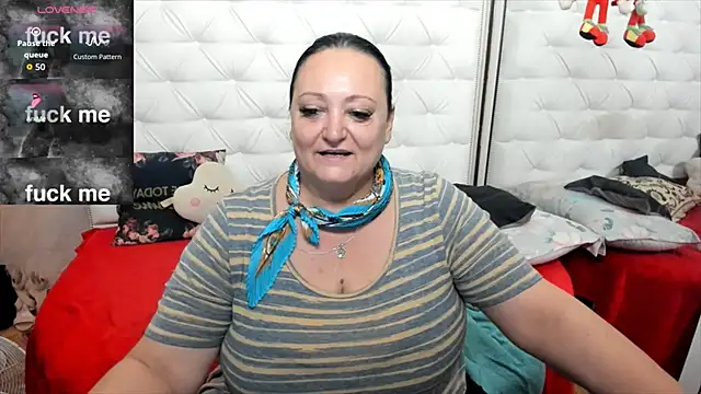 Snapshot of lady_lauren chatting on September 22, 2025, 5:02 am lady lauren online show from September 22, 2025, 5:02 am