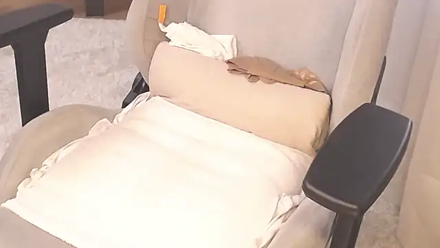 ms Hot milf online show from March 30, 2026, 4:47 am