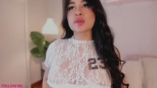 Queen liana online show from March 17, 2026, 6:38 am