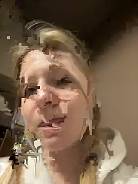 MaryHiggins online show from October 30, 2025, 11:19 am