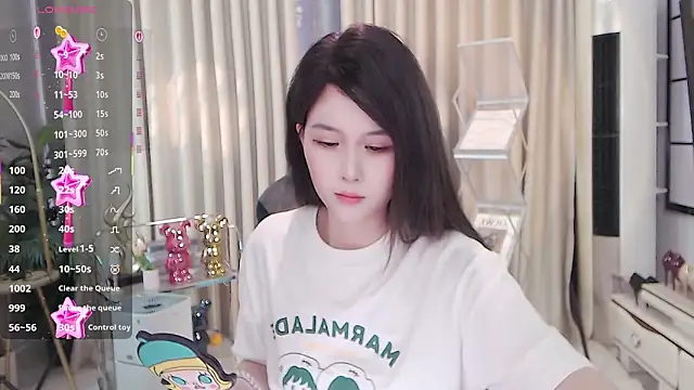 Snapshot of Judy0523 chatting on November 18, 2025, 3:21 am Judy0523 online show from November 18, 2025, 3:21 am