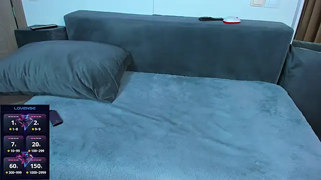 Jessyjenkins online show from January 14, 2025, 9:09 pm