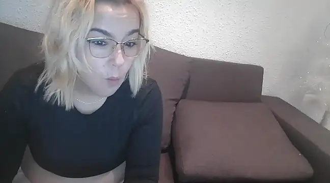 bekka   online show from December 4, 2024, 9:34 am