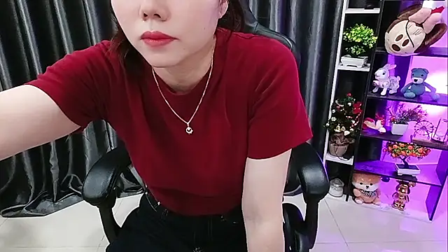 Snapshot of Yuki-yio chatting on May 28, 2026, 1:24 am Yuki-yio online show from May 28, 2026, 1:24 am