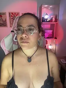 Emma Wish online show from May 25, 2026, 8:51 pm