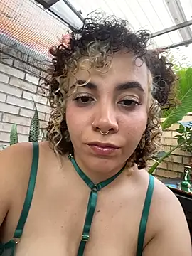 Snapshot of Emma_Wish chatting on December 3, 2025, 8:19 pm Emma Wish online show from December 3, 2025, 8:19 pm