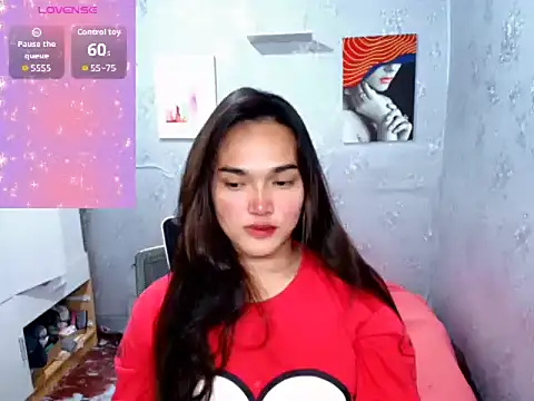 MoaningKylie online show from November 1, 2025, 11:59 am