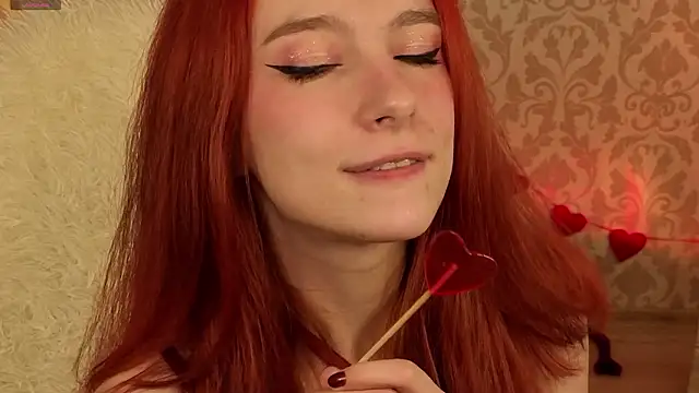 Snapshot of berrry_girl chatting on February 14, 2026, 10:59 am berrry girl online show from February 14, 2026, 10:59 am