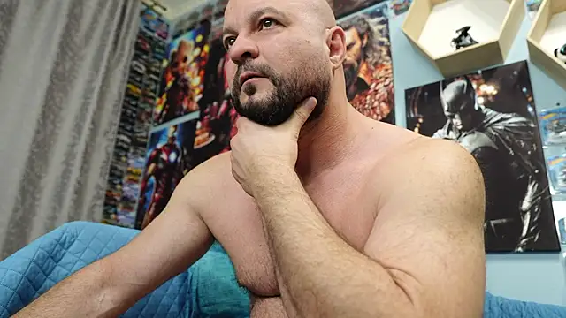 Muscle Bear online show from October 31, 2025, 5:48 am