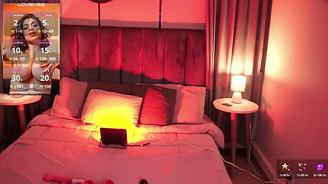 Snapshot of Galilea_Fox chatting on September 11, 2025, 4:01 am Galilea Fox online show from September 11, 2025, 4:01 am