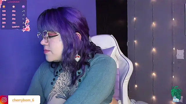 cherrybom  online show from March 19, 2025, 4:47 am