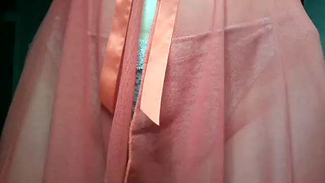 Snapshot of Nora_NRI chatting on December 18, 2025, 11:14 am Nora NRI online show from December 18, 2025, 11:14 am