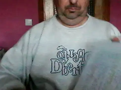 Snapshot of Hot-pico76 chatting on February 10, 2025, 8:31 am Hot-pico76 online show from February 10, 2025, 8:31 am