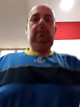 Snapshot of Hot-pico76 chatting on January 27, 2025, 8:18 am Hot-pico76 online show from January 27, 2025, 8:18 am