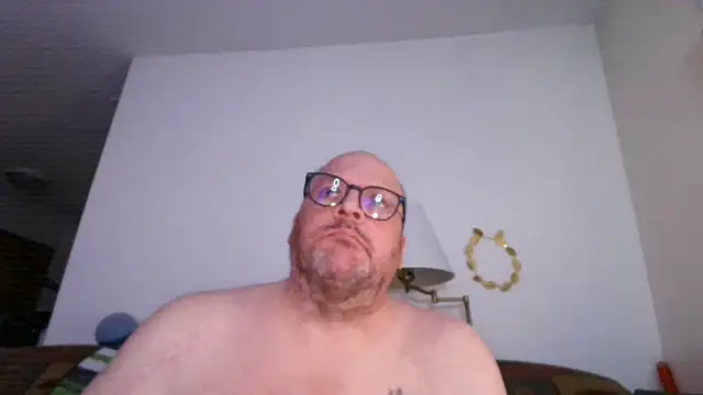 Snapshot of Ursulet_US chatting on March 11, 2026, 10:48 pm Ursulet US online show from March 11, 2026, 10:48 pm