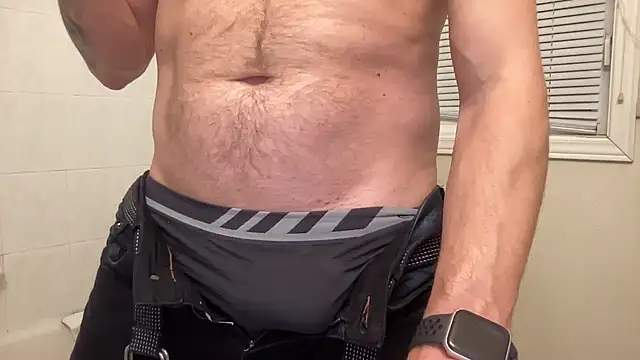 Snapshot of ttboy2000 chatting on December 24, 2024, 11:44 pm ttboy2000 online show from December 24, 2024, 11:44 pm