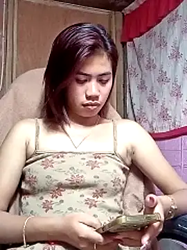 Snapshot of Cutie_body11 chatting on May 31, 2026, 1:39 pm Cutie body11 online show from May 31, 2026, 1:39 pm