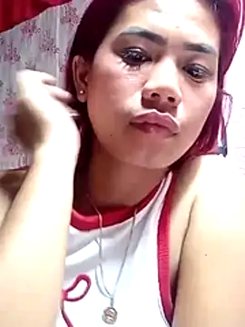 Snapshot of Cutie_body11 chatting on May 8, 2026, 3:16 pm Cutie body11 online show from May 8, 2026, 3:16 pm