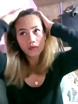 Cutie body11 online show from February 7, 2026, 12:46 pm