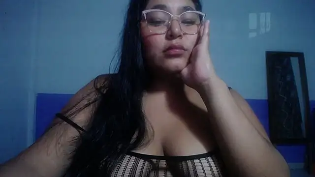 Snapshot of sirena_15 chatting on July 7, 2026, 6:47 am sirena 15 online show from July 7, 2026, 6:47 am