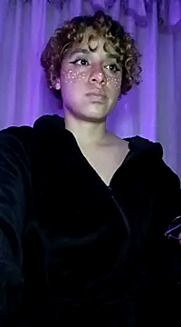 EmmaMelissa0521 online show from March 15, 2025, 4:35 am