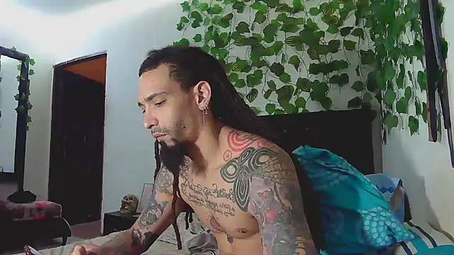 caribbeanlover1 online show from September 18, 2025, 11:57 am