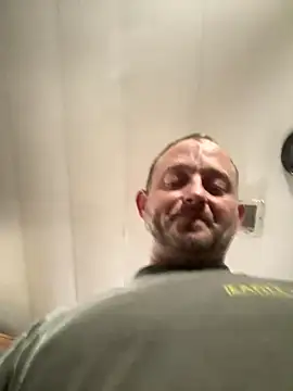 smokeymt420 online show from December 5, 2025, 12:26 pm