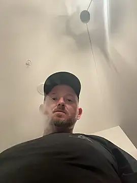 smokeymt420 online show from September 25, 2025, 4:40 am