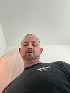 smokeymt420 online show from September 18, 2025, 8:12 pm