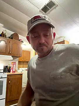 smokeymt420 online show from January 8, 2026, 6:41 am