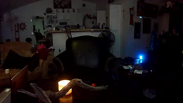 Snapshot of Yankeedave420 chatting on March 4, 2025, 7:41 am Yankeedave420 online show from March 4, 2025, 7:41 am