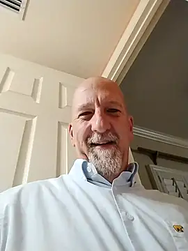 Snapshot of Yankeedave420 chatting on February 27, 2025, 1:08 am Yankeedave420 online show from February 27, 2025, 1:08 am