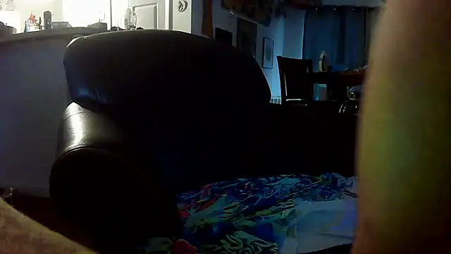 Snapshot of Yankeedave420 chatting on March 5, 2025, 12:44 pm Yankeedave420 online show from March 5, 2025, 12:44 pm