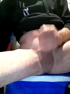 leckgeiler72 online show from April 19, 2026, 2:40 pm