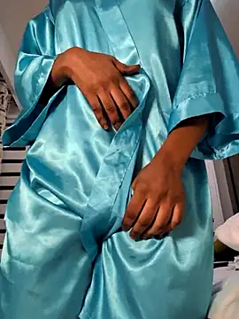 Snapshot of choco_petite chatting on September 21, 2025, 11:26 am choco petite online show from September 21, 2025, 11:26 am