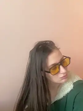 Snapshot of Flossy_Vettie chatting on April 5, 2026, 3:30 pm Flossy Vettie online show from April 5, 2026, 3:30 pm