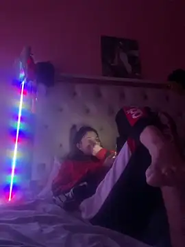 Flossy Vettie online show from November 26, 2025, 3:12 pm