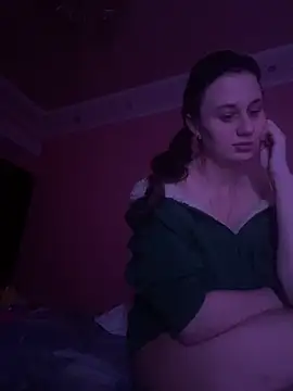 Snapshot of Flossy_Vettie chatting on March 4, 2026, 11:23 pm Flossy Vettie online show from March 4, 2026, 11:23 pm