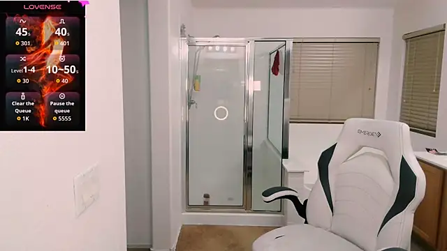 Snapshot of britteebee chatting on March 7, 2026, 7:26 am britteebee online show from March 7, 2026, 7:26 am