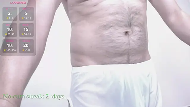 Snapshot of hxmisterh chatting on October 29, 2025, 5:56 pm hxmisterh online show from October 29, 2025, 5:56 pm